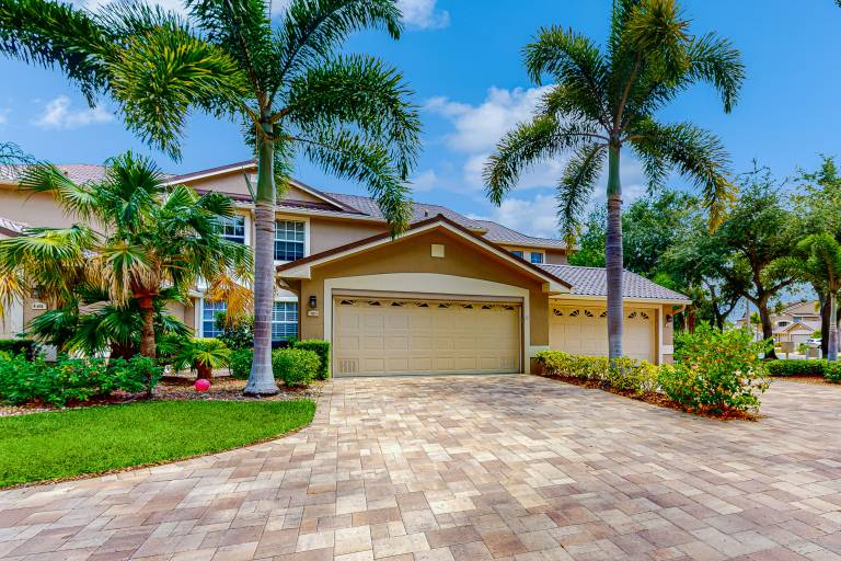Condo Villas