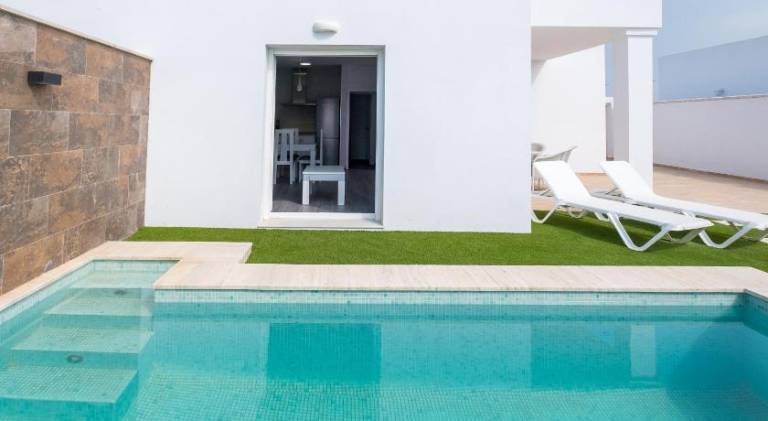 Vacation home with pool | Next to the beach | Pets are welcome — photo 5