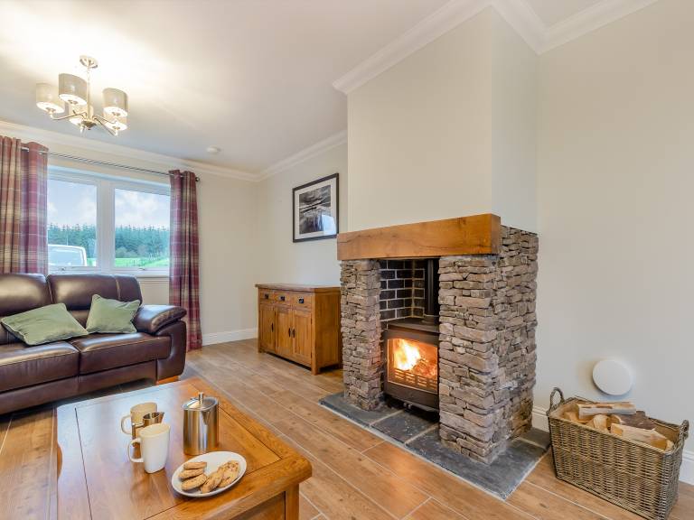 Cottage with BBQ, jacuzzi & garden | River view — photo 4