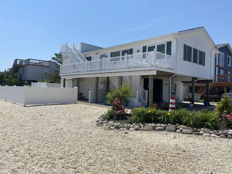 House  Ship Bottom