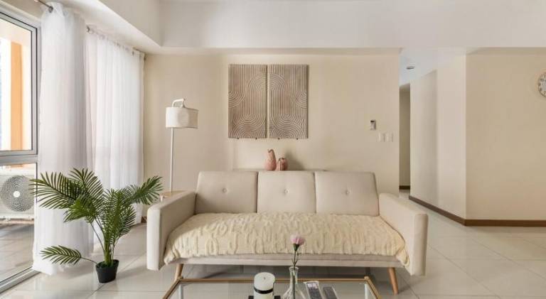Holiday apartment with pool in Taguig