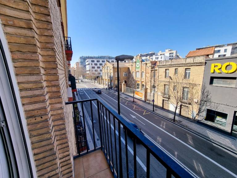Rental apartment | Next to Puente de Piedra — photo 4