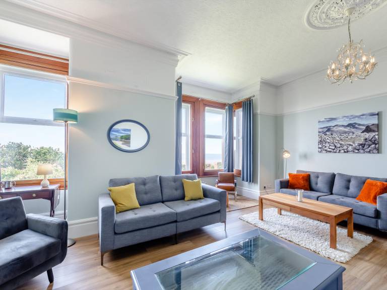 Child-friendly wonderful cottage with yard & jacuzzi | Sea view | Beach nearby | Pet-friendly — photo 4