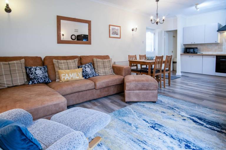Family-friendly cottage with garden & fast internet | Beach view | Pets allowed in Tenby