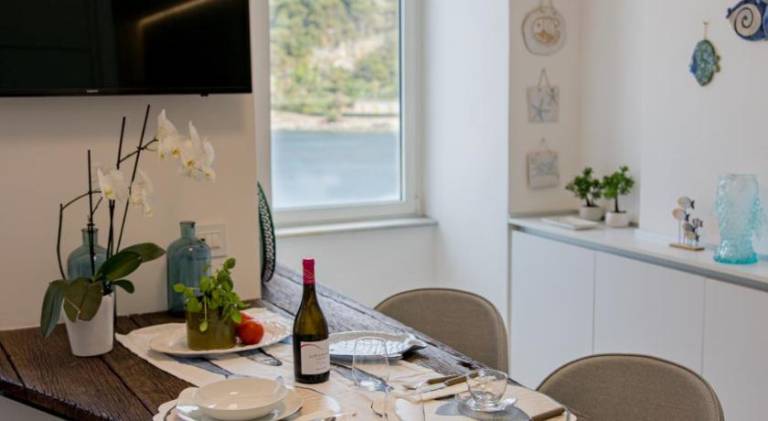 Holiday apartment with patio | Perfect for remote work in Portovenere