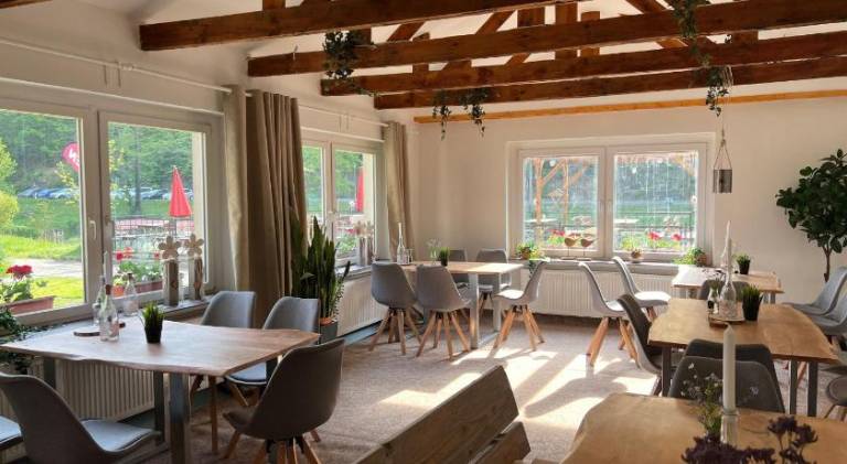 Pension Sternschnuppe, Treseburg Harz, unmittelbar am Wasser — photo 2