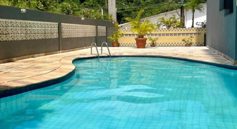 Holiday apartment with pool | Pet-friendly in Guarujá
