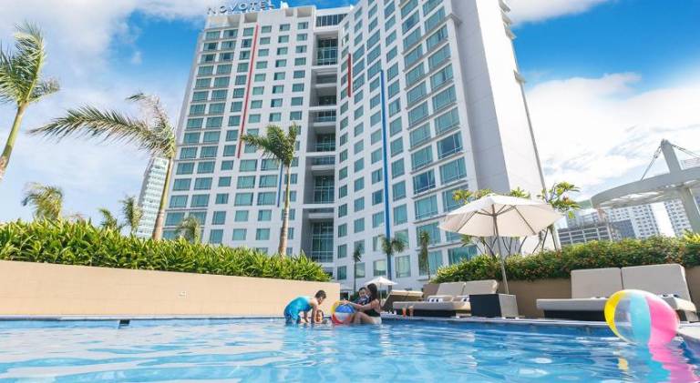 Novotel Manila Araneta City Hotel — photo 5