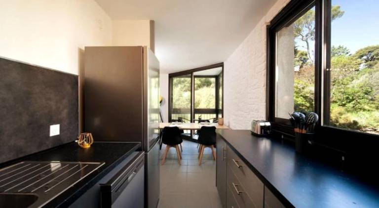 Appartement tout equipe climatise 8 couchages — photo 3