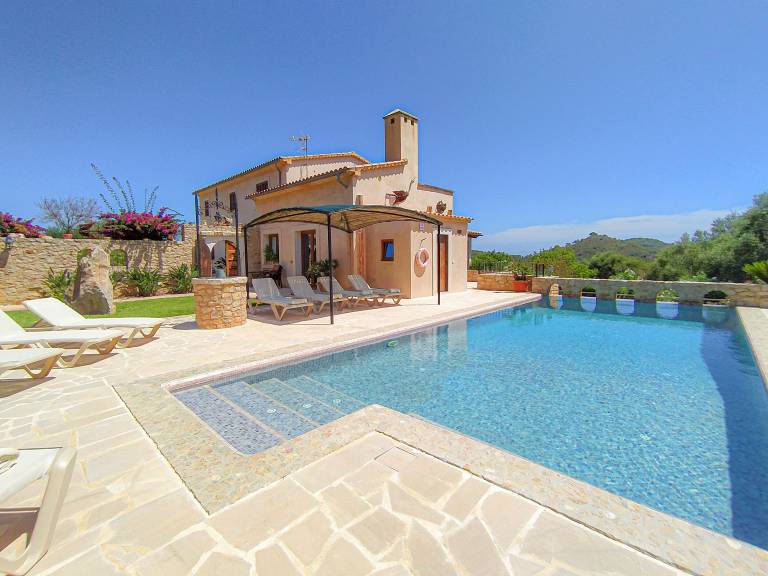Villa Felanich
