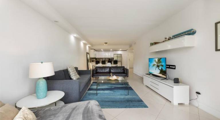 Beautiful vacation home with pool | Next to the beach | Pets allowed — photo 2