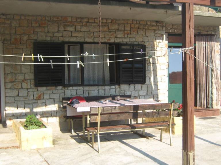 Beautiful holiday apartment with barbecue & terrace | Sea view | Pets allowed — photo 2