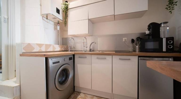 Appartement tout equipe 4 couchages a 600m de la Plage des Catalans — photo 4