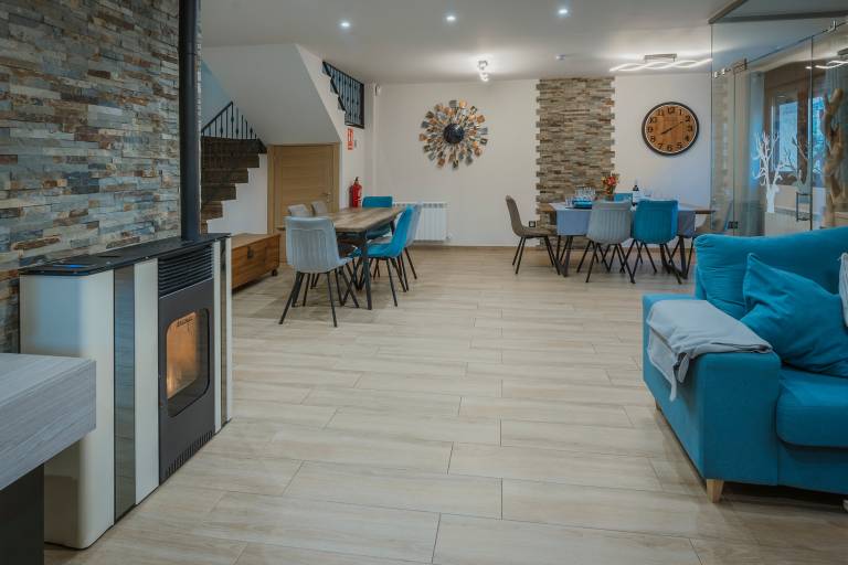Vacation home with barbeque & terrace — photo 3