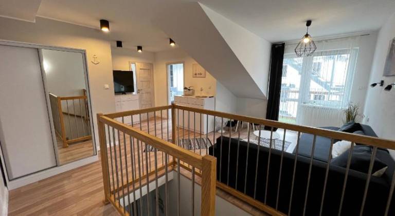 Holiday apartment with yard & terrace — photo 2
