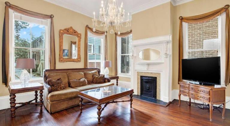 Vacation home with 4 rooms for 8 persons in Savannah, GA