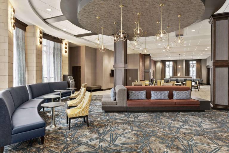 Hampton Inn & Suites Kansas City Downtown Crossroads — photo 2