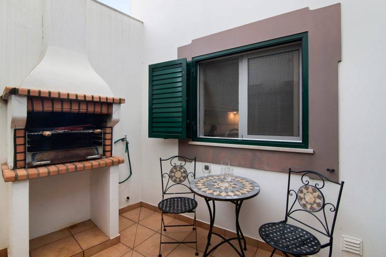 Apartment with terrace, grill & fast internet | River view in Tavira