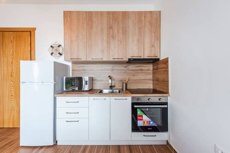 Exclusive Seafront Apartments Apartment 2 — photo 2
