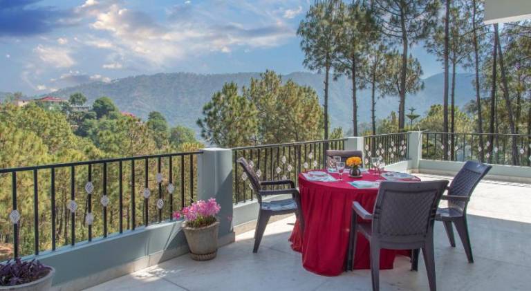 The Sky hill 2BHK kasauli — photo 3