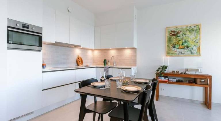 Holiday apartment with patio & garden — photo 3