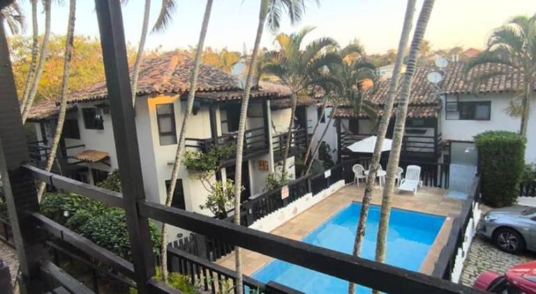Ample vacation home with pool | Pets are welcome — photo 4