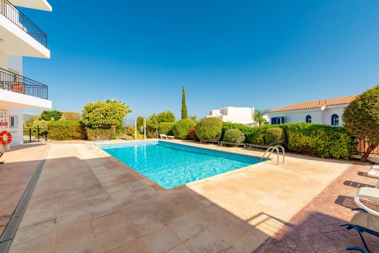 Apartment Latsi