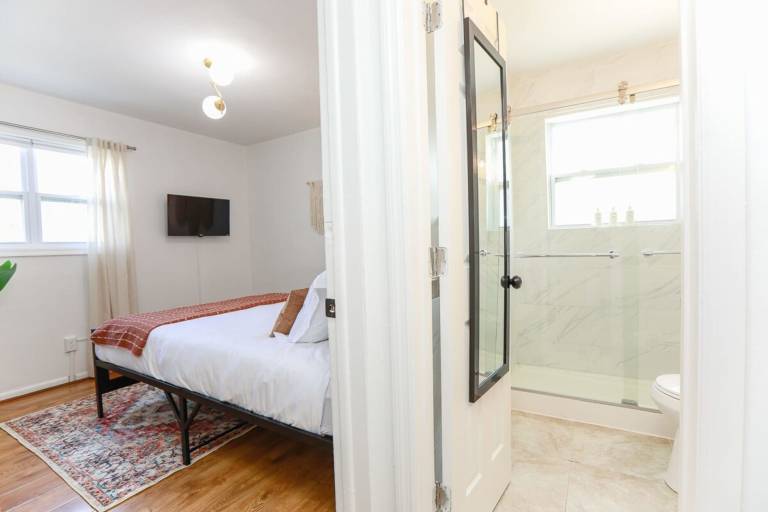 Apartment with fast internet | Lake view — photo 4