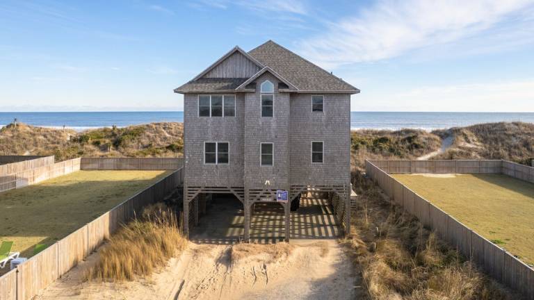 House  Hatteras