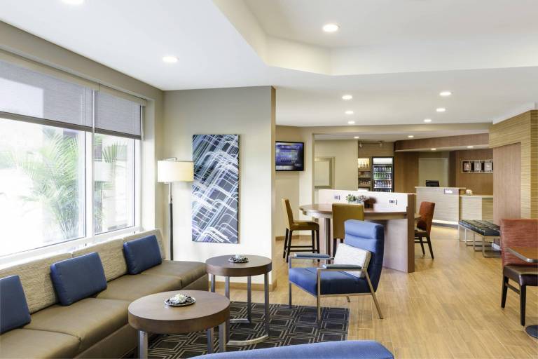 TownePlace Suites by Marriott Dubuque Downtown — photo 2