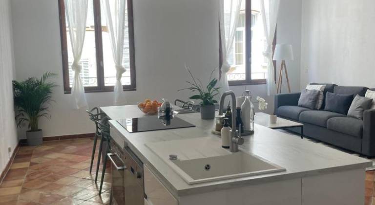 Rental apartment with 2 rooms for 7 persons — photo 3