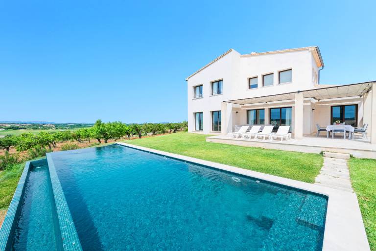 Villa Petra