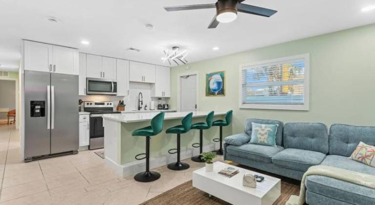 Apartment | Suitable for remote work in Cocoa Beach, FL