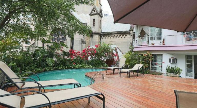 Apartment with pool & sauna | Near Municipal Market | Perfect for remote work — photo 3