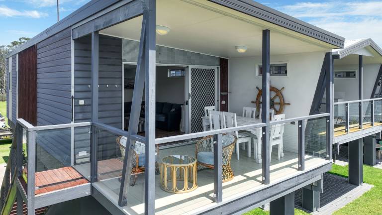 Cabin  Lake Conjola