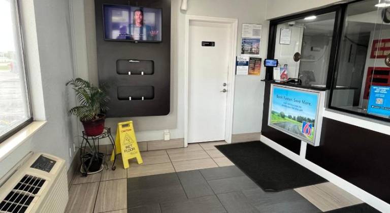 Studio 6 Wichita, KS Airport — photo 5