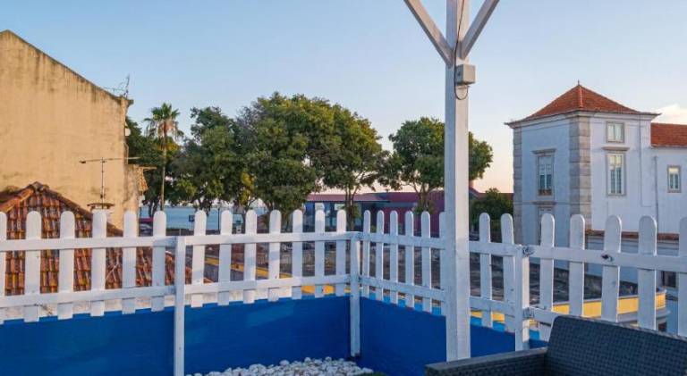 Rental apartment with terrace in Setubal