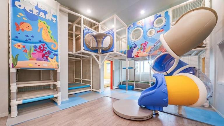 Gapyeong Aiwa Hill Kids Pool Villa