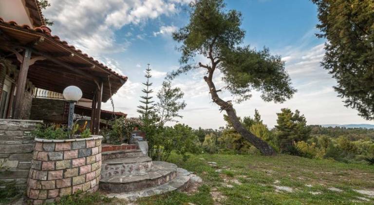 Fully equipped lovely villa with garden, private pool & patio | Beach nearby | Pet-friendly — photo 5