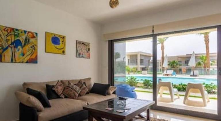 Holiday apartment with pool in Hurghada