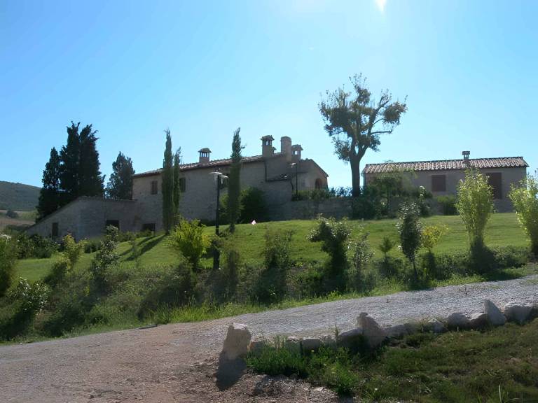 Fully equipped lovely holiday apartment with BBQ, pool & garden | Pets are welcome — photo 2