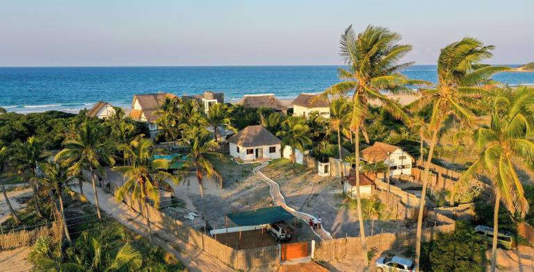 House  Tofo Beach