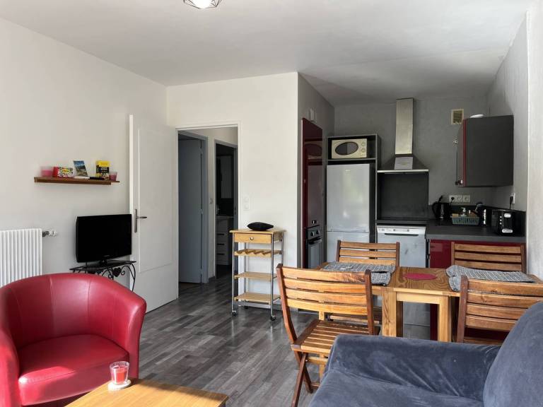 Apartment with 1 room for 4 persons — photo 2