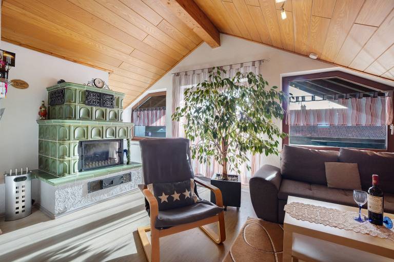 Holiday Apartment Tannhausen with Private Garden, Balcony and Wi-Fi — photo 2