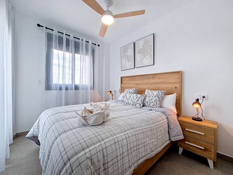 Fully equipped beautiful rental apartment with heated pool, yard & patio | Pet-friendly — photo 5