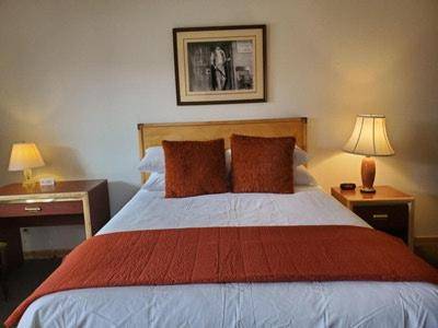Motel Deer Lodge