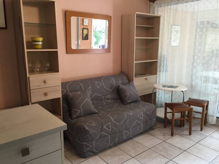 Charming apartment with yard | Pets are welcome — photo 3
