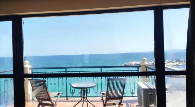 Студиа При Американеца in Pomorie