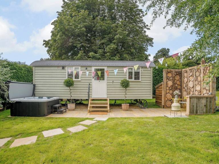 House  Little Stretton