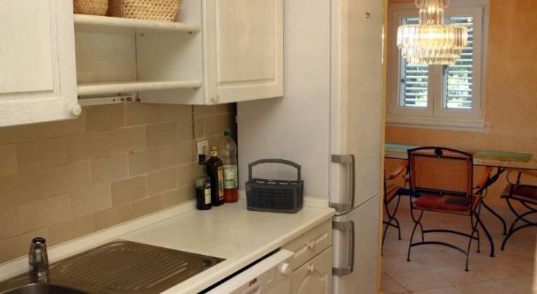 Rental apartment with 2 rooms for 4 persons — photo 3